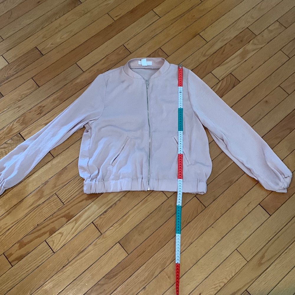 H&M pink cropped zip up sweatshirt